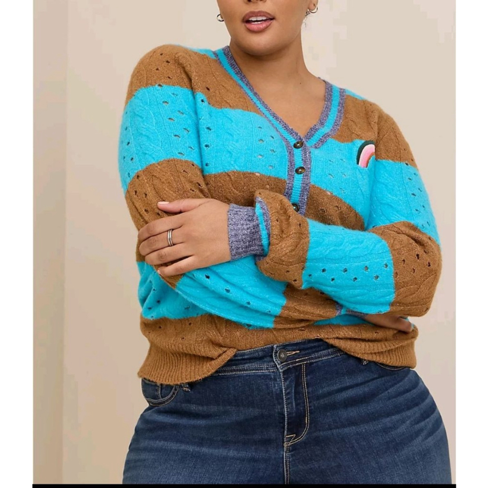 Women's Torrid Vegan Cashmere Pullover Henley Sweater Size 2 Blue Brown Striped